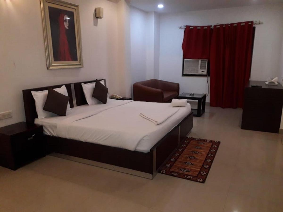Aerocity Hotel Jindal Palace Delhi- A Well Hygiene Property"All Staff Vaccinated " Nové Dillí Exteriér fotografie
